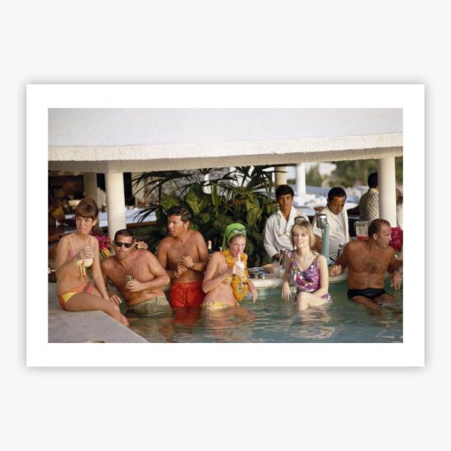 Acapulco Pool Bar - Image 2