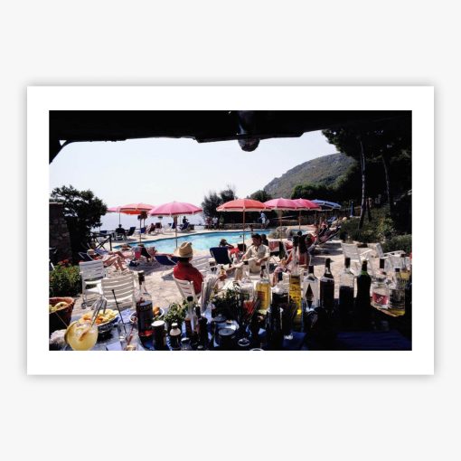 Poolside Bar - Image 2