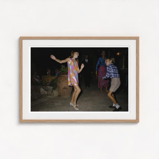 Dancing Youngsters - Image 7
