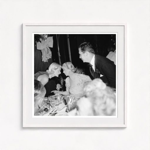 Palm Beach Party Guests - Image 5