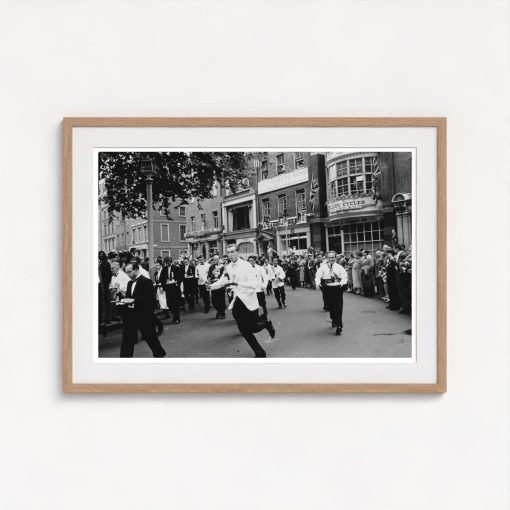 Soho Waiters' Race - Image 7