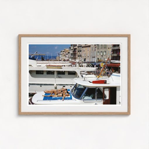 Sunbathing In St Tropez - Image 7