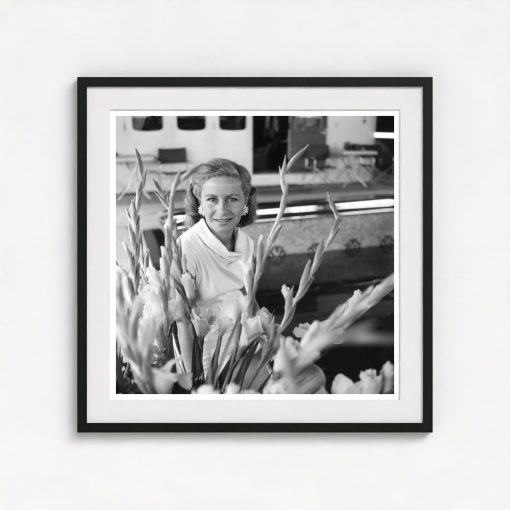 Tina Onassis - Image 3