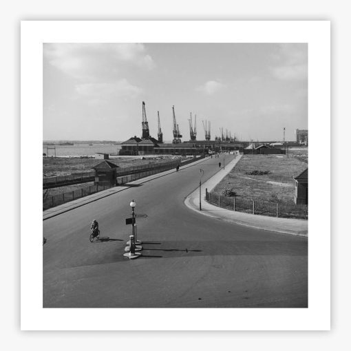 Southampton Docks - Image 2