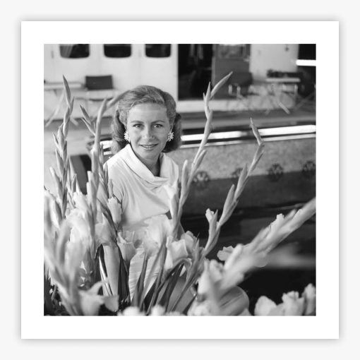 Tina Onassis - Image 2