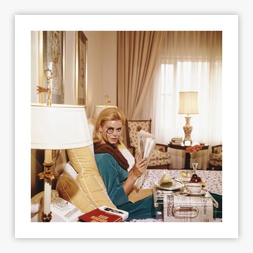 Monocled Miss - Image 2