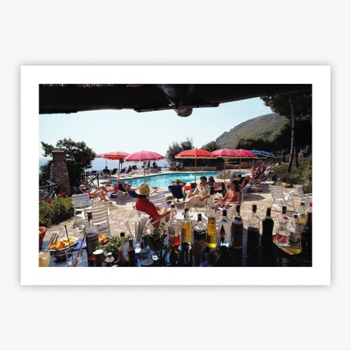 Poolside Bar - Image 2