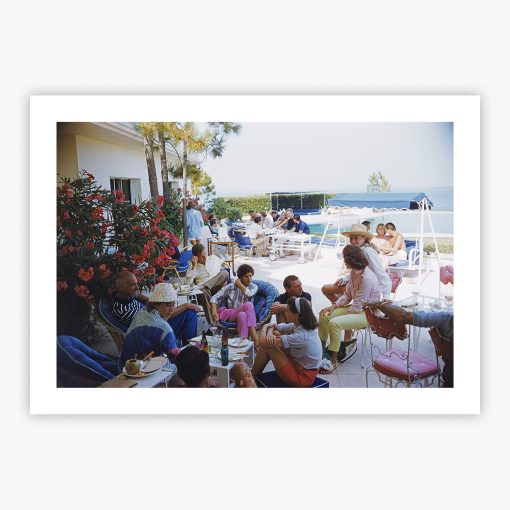 Riviera Crowd - Image 2