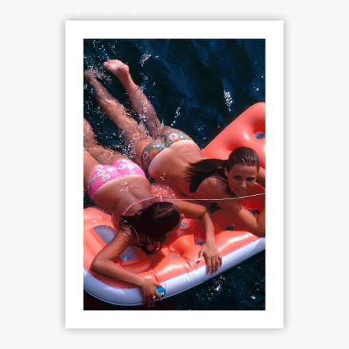 Sharing a Lilo - Image 2