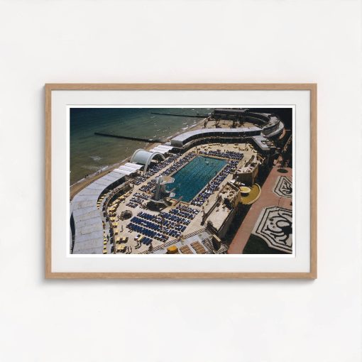 Fontainebleau Hotel Pool - Image 7