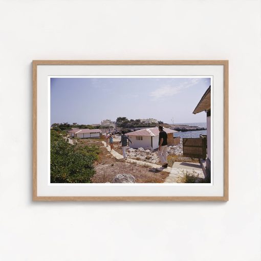 Holidaymakers In Antibes - Image 7