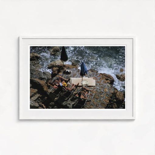 Lounging By The Sea - Image 5