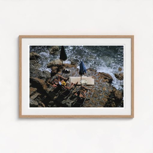 Lounging By The Sea - Image 7