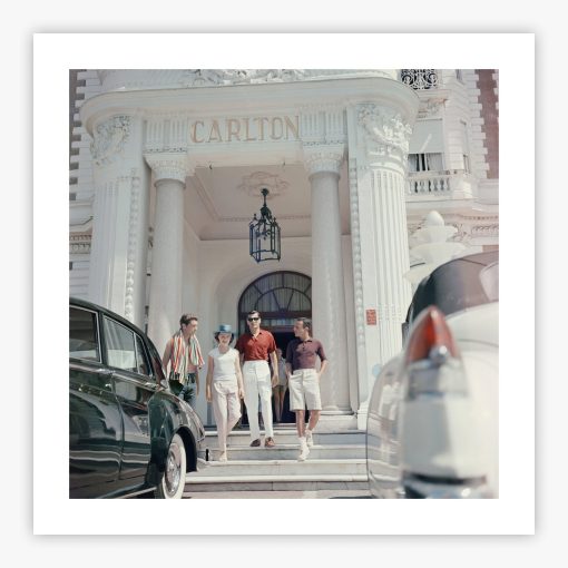 Staying At The Carlton - Image 2