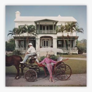 Bermudan Hostess