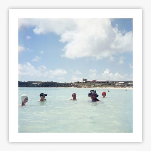 Cooling Off In Antigua - Image 2