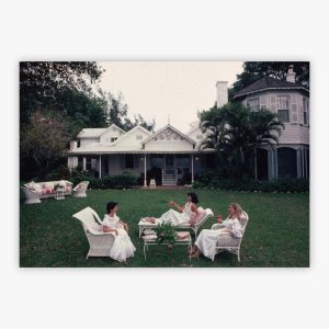Drinks On The Lawn