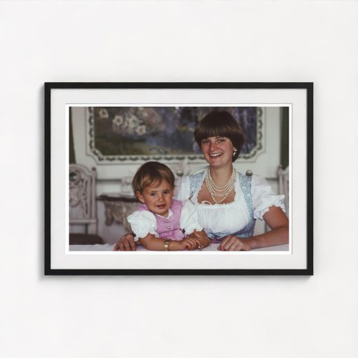 Gloria, Princess of Thurn and Taxis - Image 3