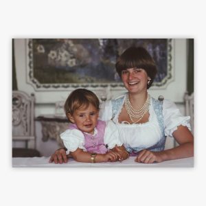 Gloria, Princess of Thurn and Taxis