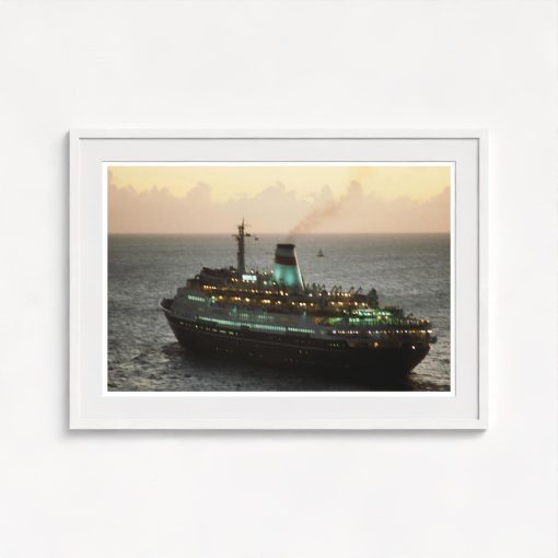 Cruise Ship - Image 5