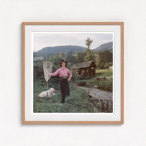 Nina Dyer - Image 7