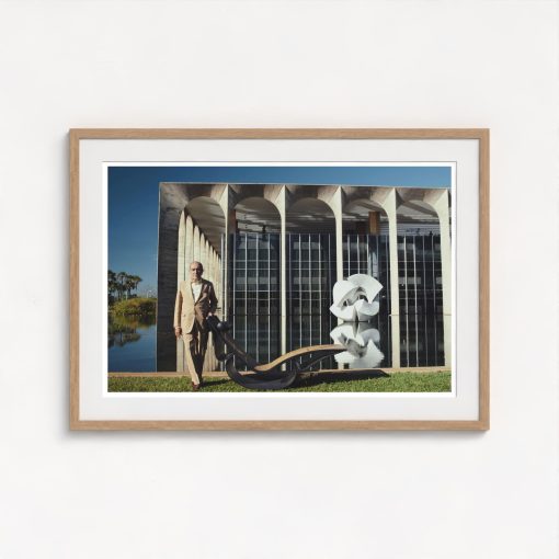 Oscar Niemeyer - Image 7