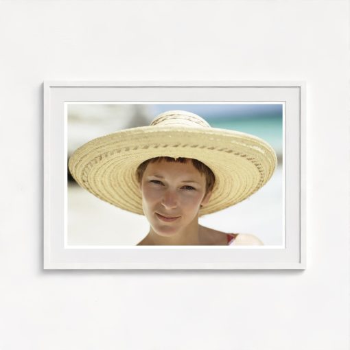 Woman In Sunhat - Image 5