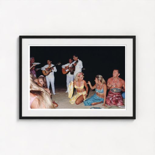 Stars At Acapulco Beach Party - Image 3