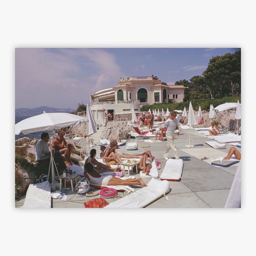 Sunbathing At Hotel Du Cap-Eden-Roc